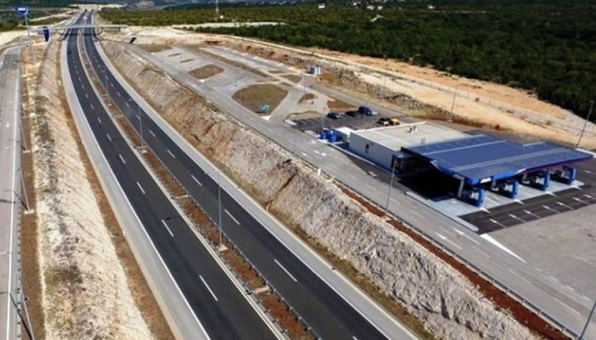 Može li Republika Srpska blokirati 303 miliona evra?