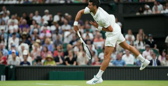 Novak Đoković pobijedio Vavrinku za osminu finala