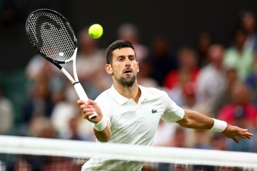 Novak Đoković je u četvrtfinalu Vimbldona