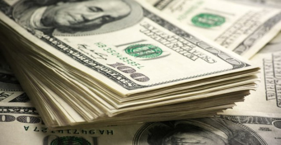 Dominacija dolara je okrnjena, ali je vodeća valuta
