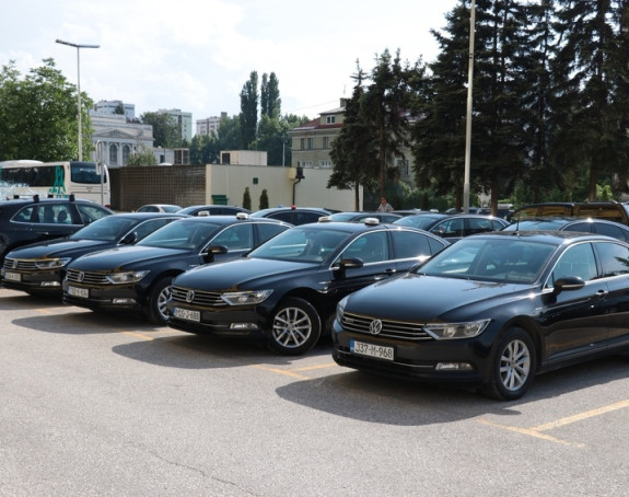 Hoće li se stati u kraj zloupotrebi službenih vozila?