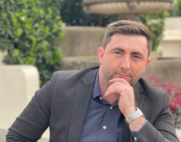 Zlo se mora zaustaviti. Ne budemo li se svi udružili nemamo se čemu nadati