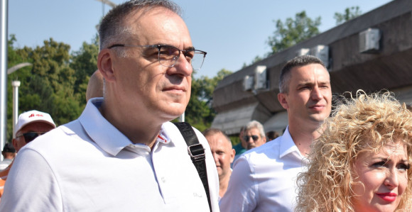 “Koga ne kazni za klevetu, vlast želi da goni partijskim zakonom"