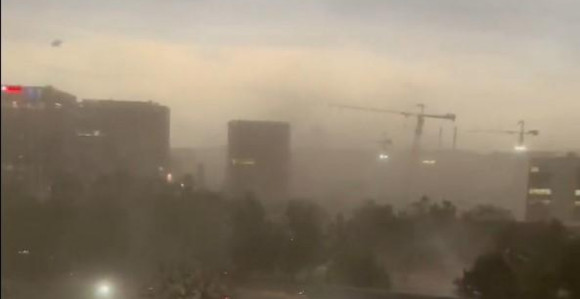 APOKALIPTIČNE SCENE: Oluja stigla u Srbiju