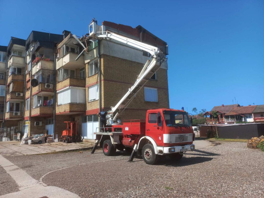 Sanacija štete u Šamcu, traže pomoć od Vlade