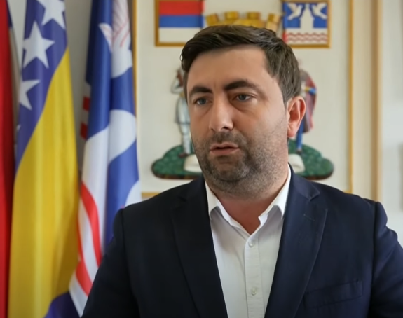 Позвао 20 бијељинских милионера у санацију штете