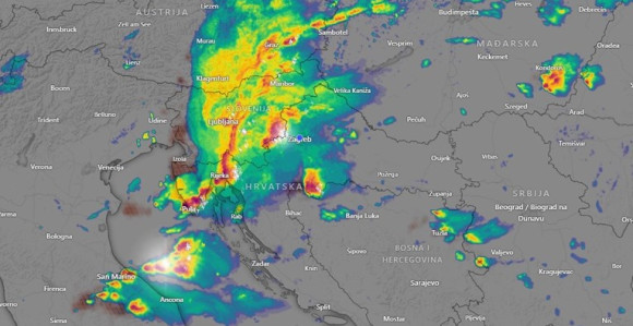 U Hrvatsku stigla nova oluja, prvo je zahvatilo istru i Kvarner