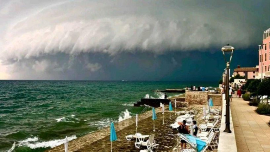 U moru pronađeno tijelo Italijana, nestalog u oluji