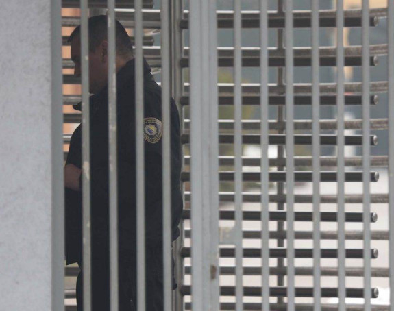 Predao se Duško Suvara, osuđen za zločine u Glamoču