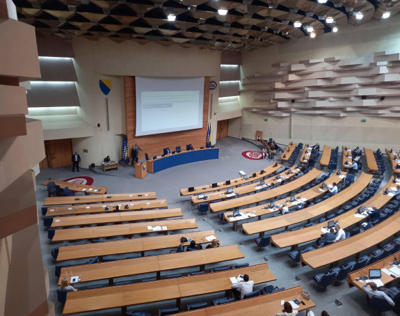 Poslanici vlasti otkrili šta im sugeriše Satler