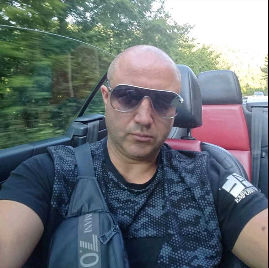 Ovo je napadač na Nebojšu Vukanovića