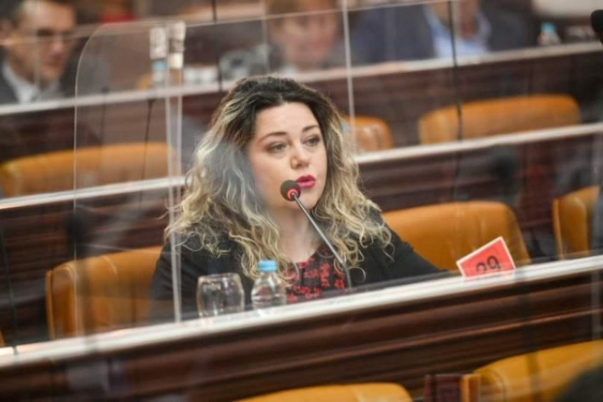 „Džaba nam sjednice ako se odluke ne mogu sprovoditi"