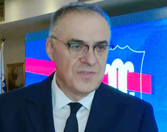 Godinama gledamo političke igrarije Dodika i SNSD-a.