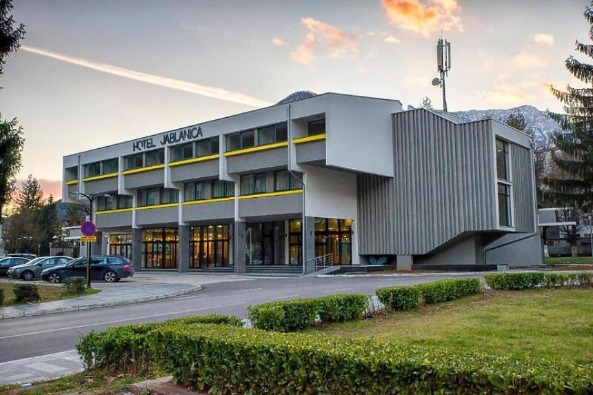 Gazda hotela "Jablanica" teško pretukao radnicu