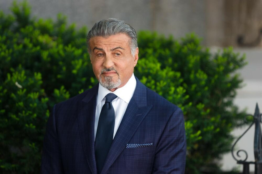 Poznati glumac se unakazio operacijama, ne liči na sebe!