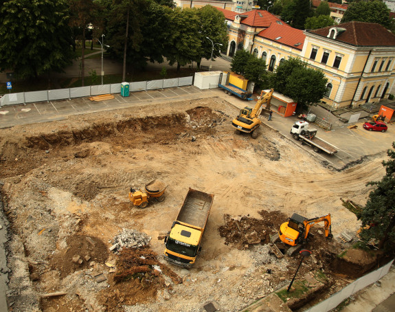 SDS: Đajić bi da stopira i radove na spomeniku u BL