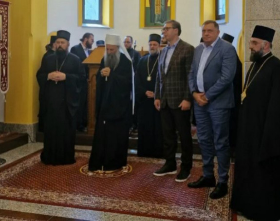 У току састанак Вучића, Додика и патријарха Порфирија