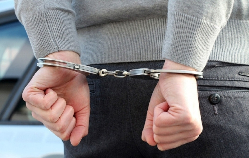 Kurti sa svojom policijom krenuo u lov na Srbe