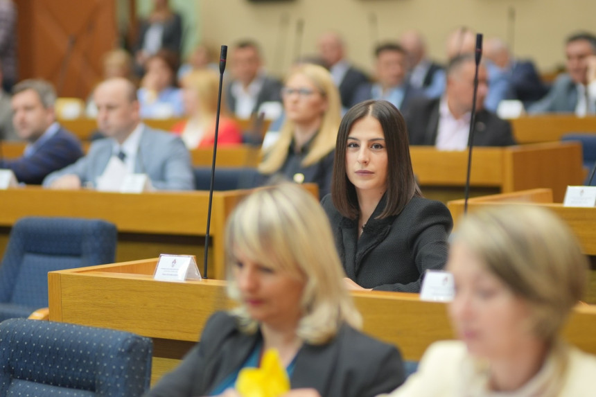 Narod je u velikom problemu! Nađite rješenje!