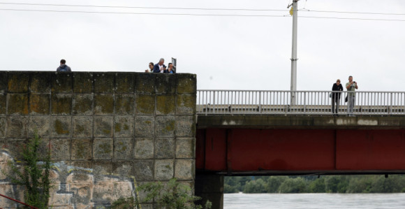 Mura dostigla maksimum, Sava bila blizu rekorda