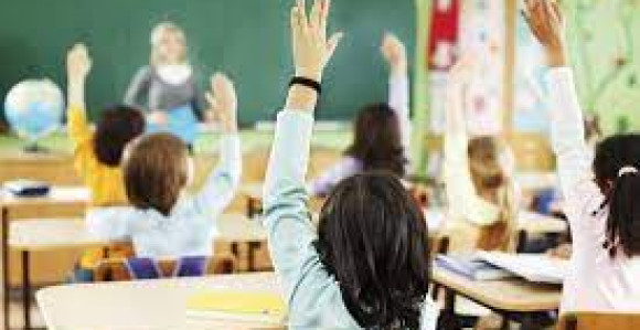 Papren septembar: Za jednog đaka malo i cijela plata