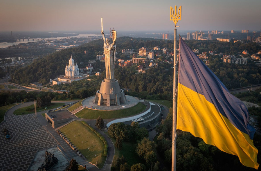 Vazdušna opasnost širom Ukrajine, u Kijevu eksplozija