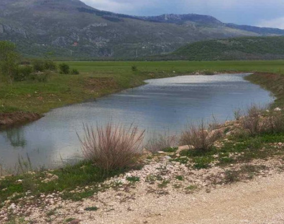 Уништене њиве: Мјештани тужили ХЕ на Требишњици