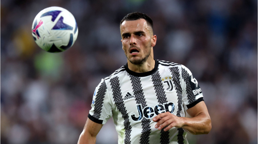 Juventus prodaje Kostića, poznata cijena