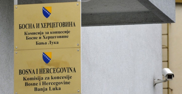 Građani plaćaju milion maraka nerad Komisije