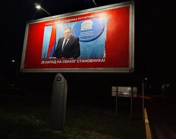 Da li je Dodik sam sebi naručio bilborde?!