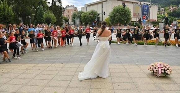 Iznenađenje za vječno pamćenje (FOTO/VIDEO)