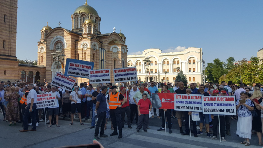 Protest u režiji SNSD-a zbog rada gradonačelnika