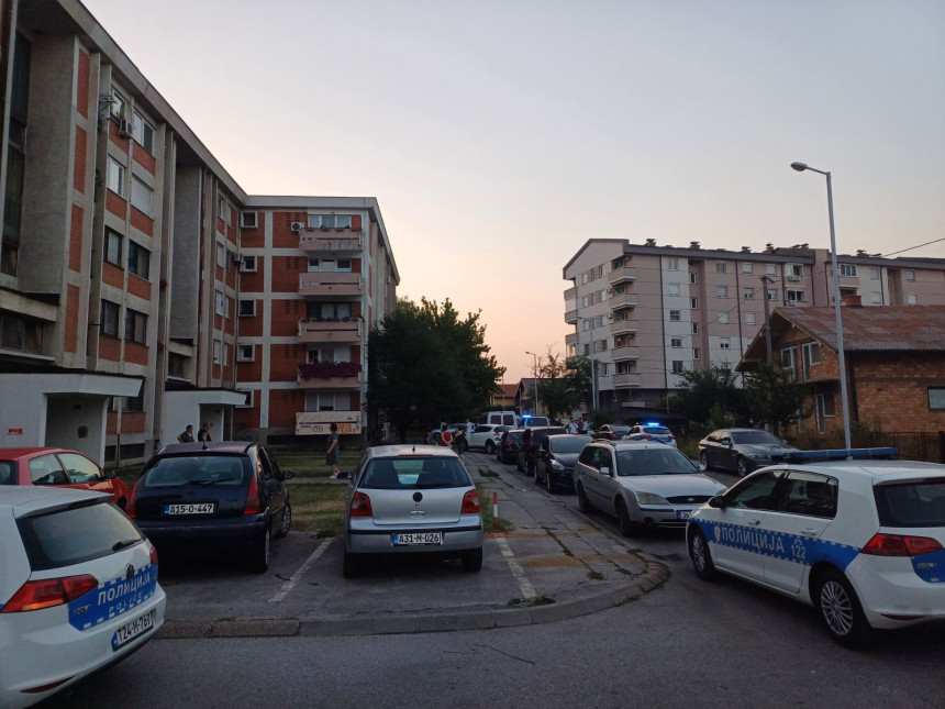 Detalji napada u Bijeljini: Blokirao vrata ormarima