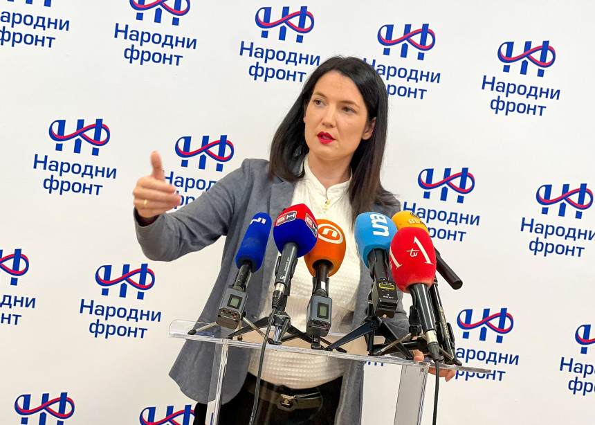 Narodu jedna priča, strancima druga priča
