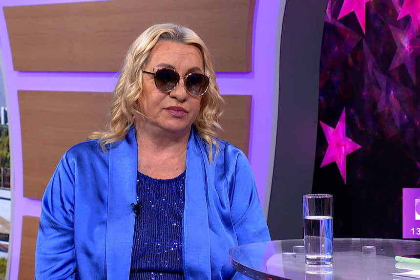 Vesna Zmijanac smršala posle operacije, ali od nastupa ne odustaje!