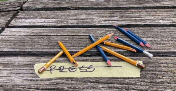 Zaveži, Republiko Srpska! Ućuti! Nijedne više!