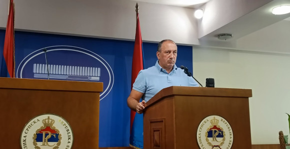 "Ovo je predstava za javnost samo da bi SNSD trgovao"