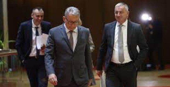 Стевандић избјегава да призна истину, тражимо сједницу