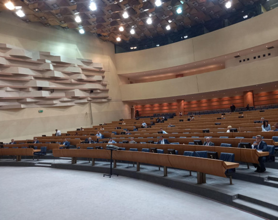 Prijedlozi zakona o vinu i strancima prošli u PD PSBiH