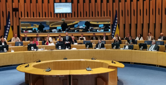 Usvojeno 5 zakona koji su važni za evropski put