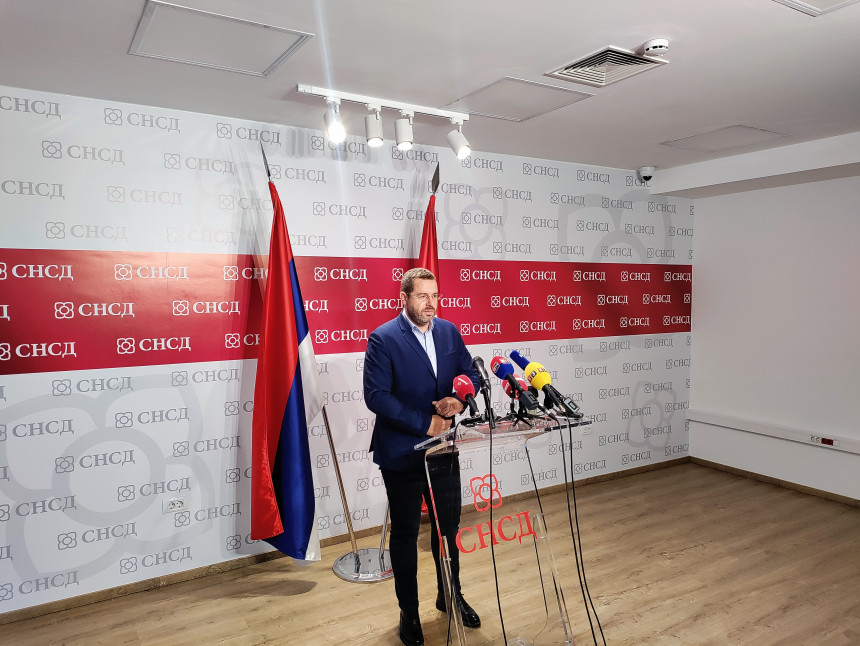 SNSD podržao okupljanje na entitetskoj liniji