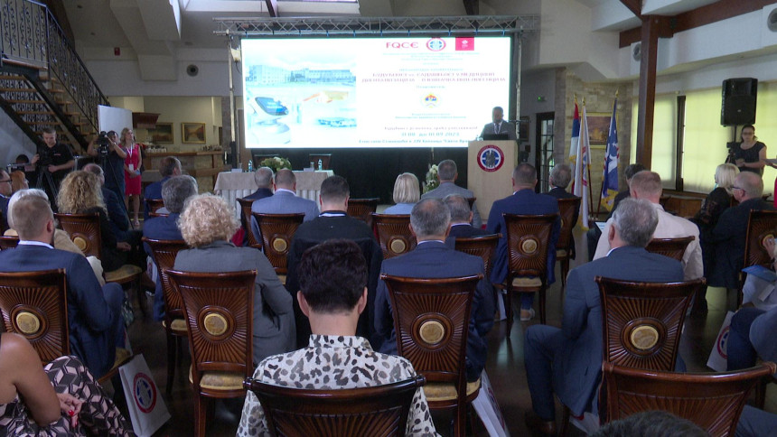 Bijeljina: Veliki skup medicinara regiona