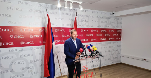 СНСД подржао окупљање на ентитетској линији