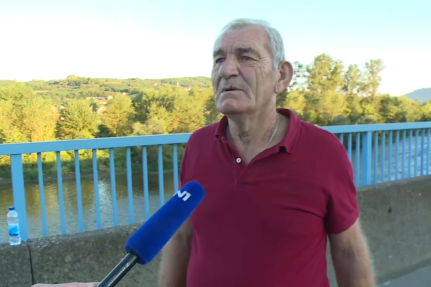 Добојлија брани Додика, али не зна од кога и због чега