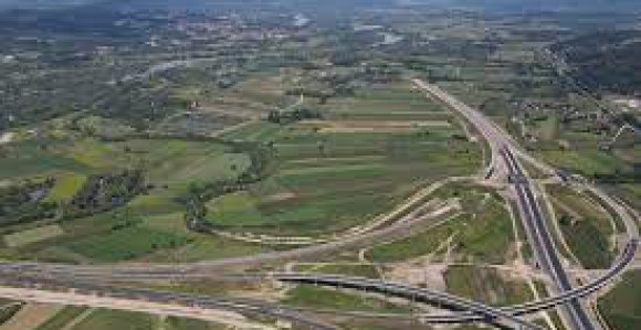 Zbog međusobnih blokada blokirano 7 grantova EU