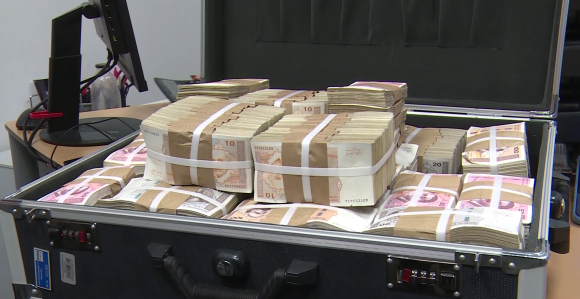 Prvo se vraćaju dugovi, pa onda ide isplata penzija i drugih budžetskih korisnika (VIDEO)