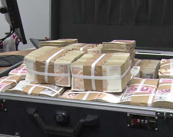 Prvo se vraćaju dugovi, pa onda ide isplata penzija i drugih budžetskih korisnika (VIDEO)