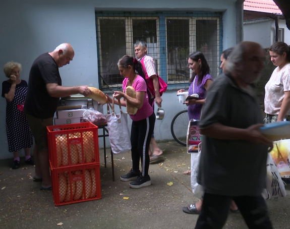 19.000 korisnika dolazi po obrok u javnu kuhinju