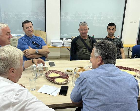 Упркос забрани: Нема одустајања, видимо се сутра