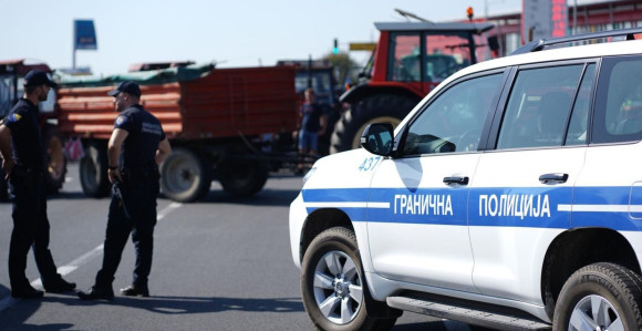 Poljoprivrednici odblokirali granični prelaz u Orašju